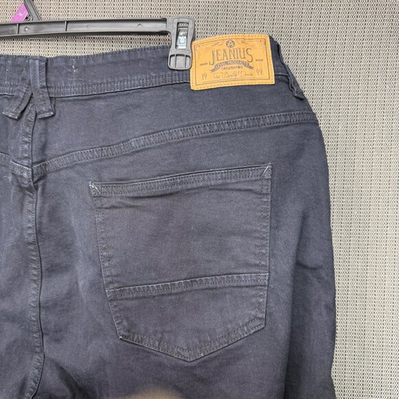 Akademiks Jeanious Mens Size 48W X 32L Black Straight-Leg Denim Pants Casualwear - Picture 12 of 12